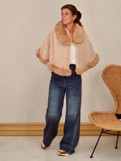 Estolas De Mujer|Abrigos Y Chaquetas-Mariquita Trasquilá CAPA NEW