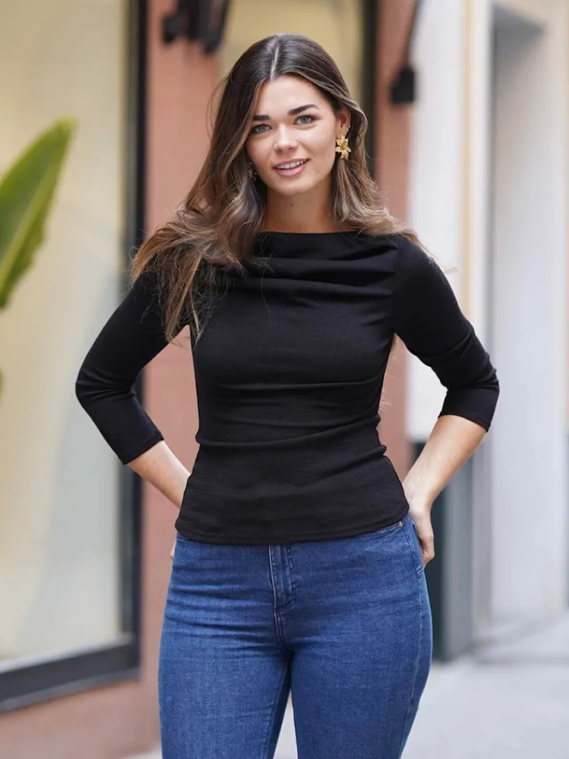 Blusas Y Camisas De Mujer|Blusas Y Tops De Fiesta-Mariquita Trasquilá TOP ESCOTE PLISADO