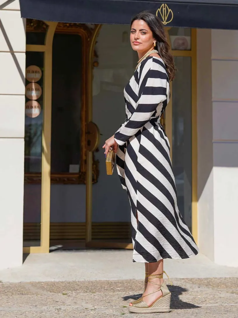 Vestidos De Mujer|Vestidos Cortos De Fiesta-Mariquita Trasquilá VESTIDO MIDI RAYAS CRUELA Negroyblanco