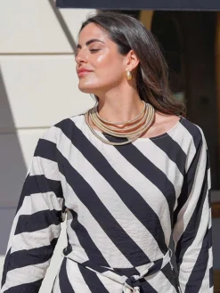Vestidos De Mujer|Vestidos Cortos De Fiesta-Mariquita Trasquilá VESTIDO MIDI RAYAS CRUELA Negroyblanco